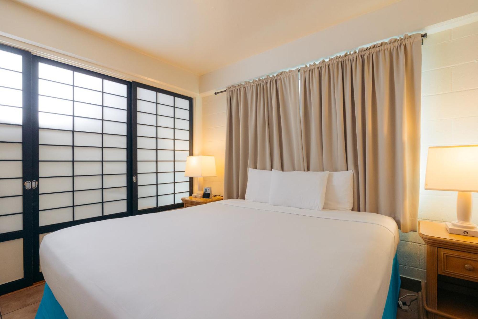 Waikiki Heritage Hotel Хонолулу Екстериор снимка
