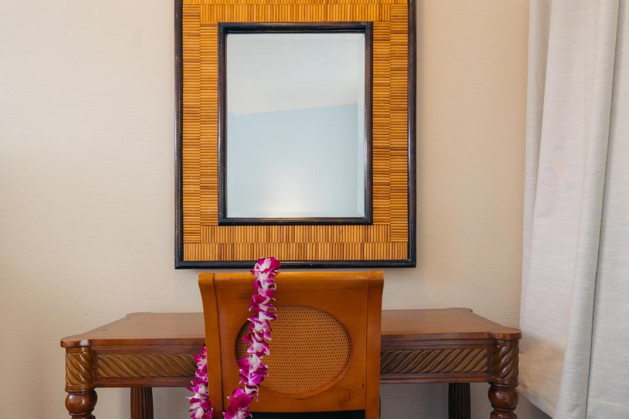 Waikiki Heritage Hotel Хонолулу Екстериор снимка