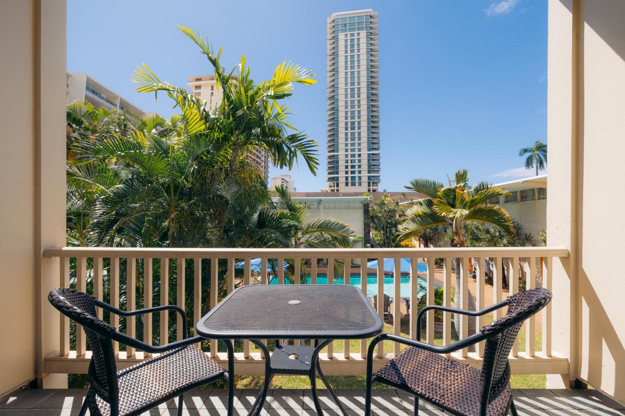 Waikiki Heritage Hotel Хонолулу Екстериор снимка