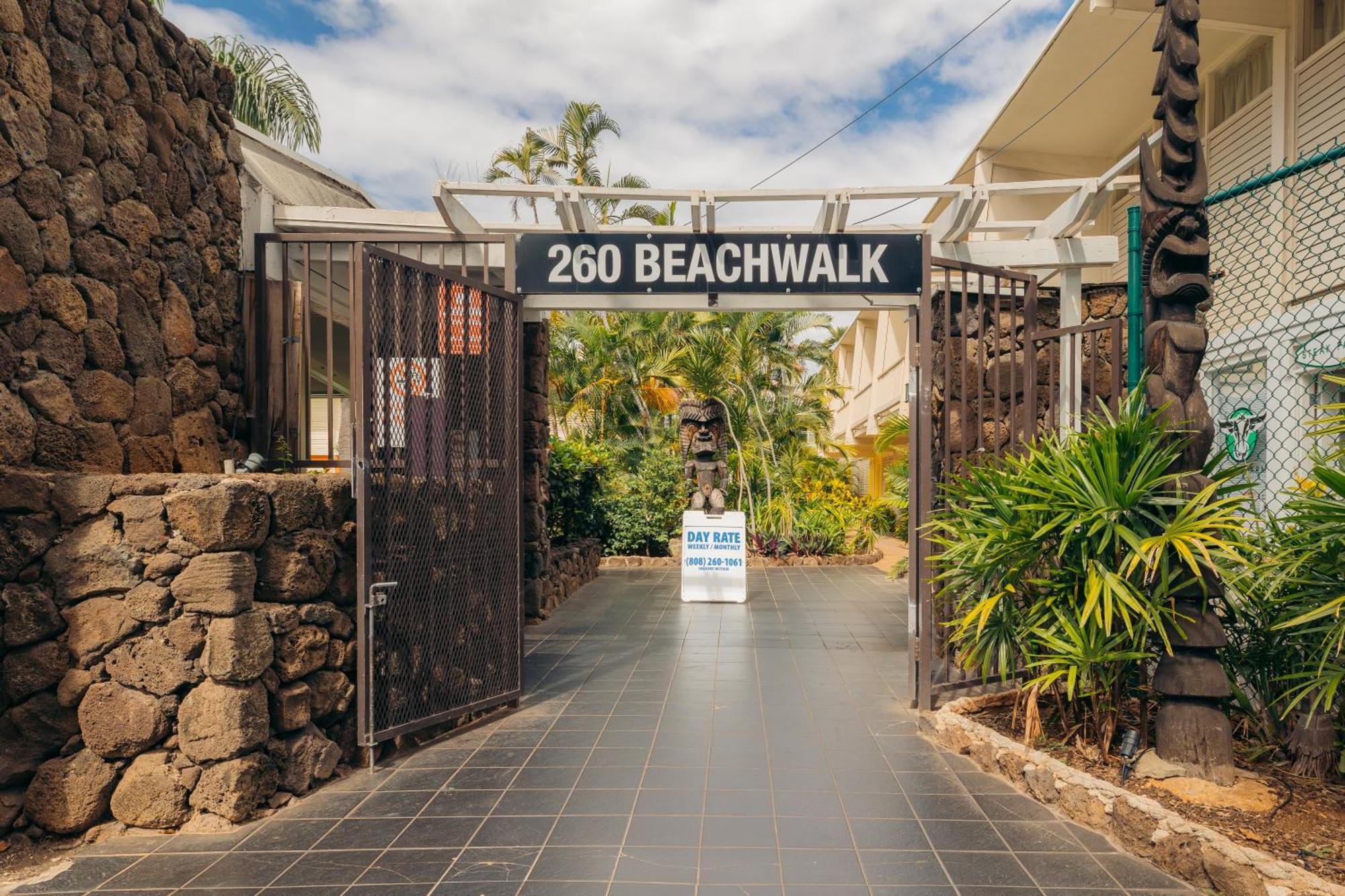 Waikiki Heritage Hotel Хонолулу Екстериор снимка