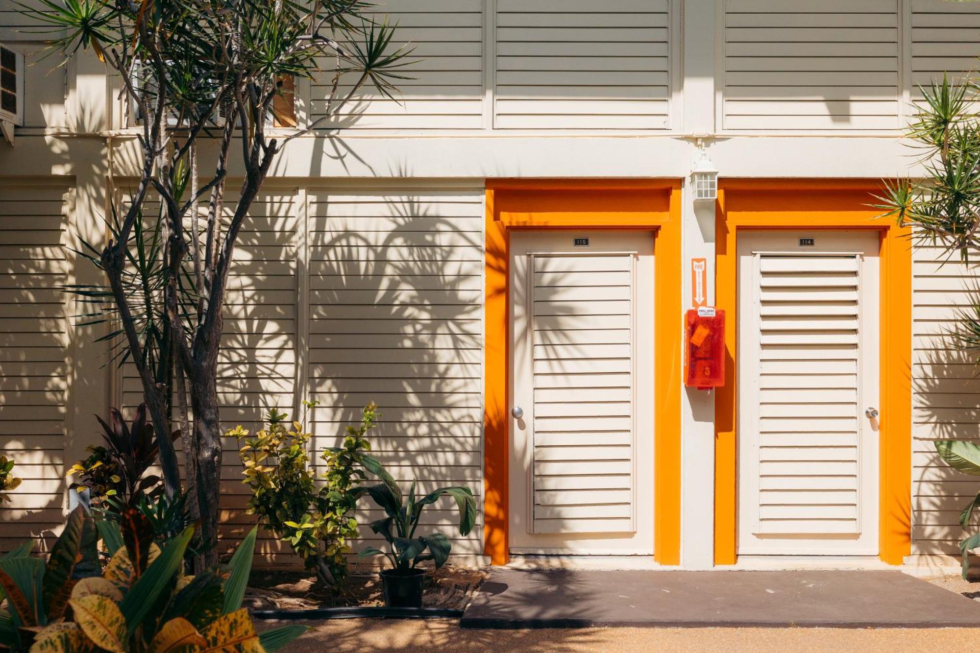 Waikiki Heritage Hotel Хонолулу Екстериор снимка